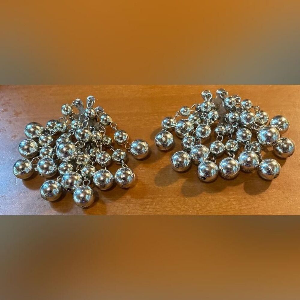 Silver Tone Beaded Chandelier Clip-On Earrings Women’s Round Ball Cluster Bold